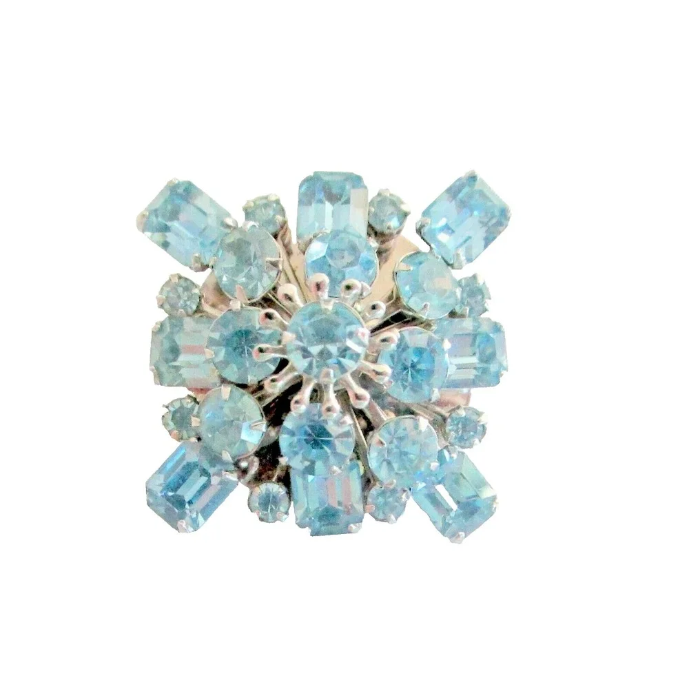 Vintage Pale Blue Brilliant Sparkling Princess Square Cut Rhinestones Brooch